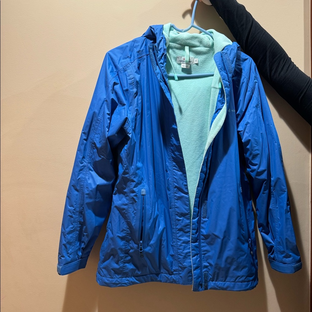 Vineyard vines rain jacket